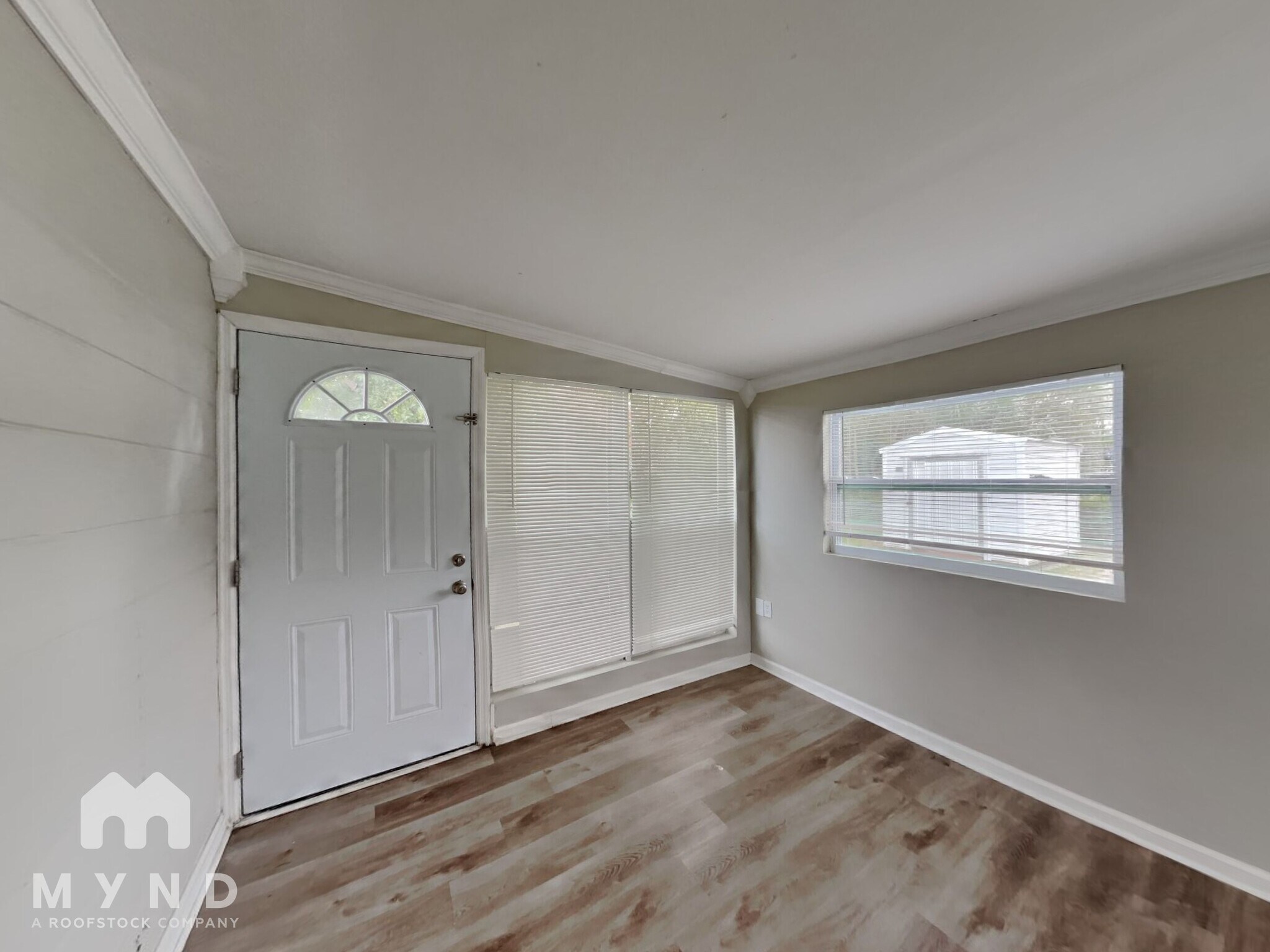 Building Photo - 10520 Monaco Dr