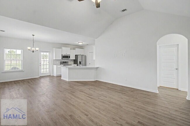Building Photo - 9955 Tibet Rd