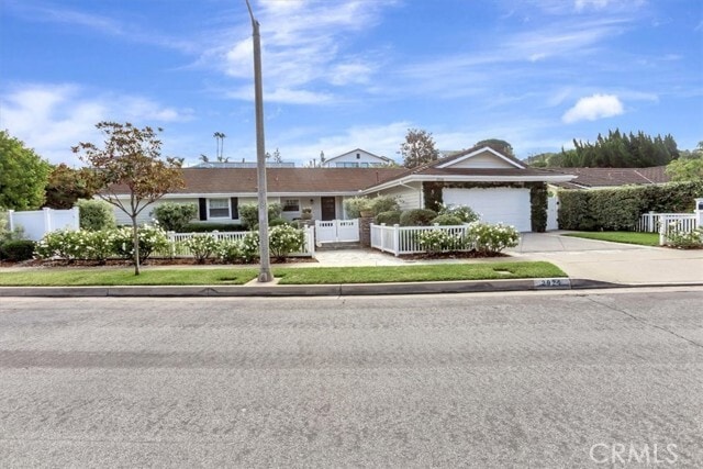 Building Photo - 2924 Catalpa St
