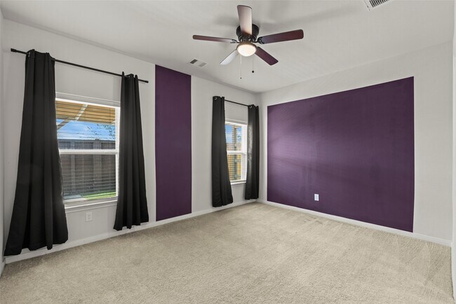 Building Photo - 11430 Amber Plns Dr