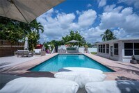 Building Photo - 31 SW 6th St