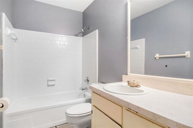 Building Photo - 1784 Dax Ct