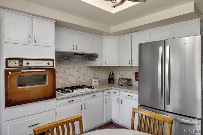 Building Photo - 82 Cherrywood Dr
