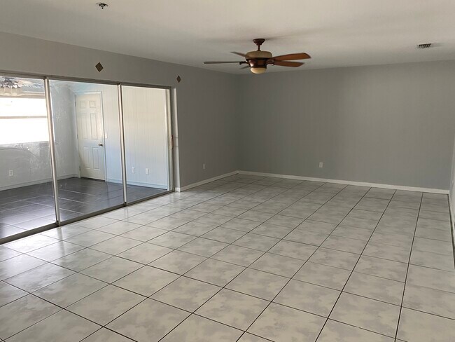 Building Photo - 8402 Lava Pl