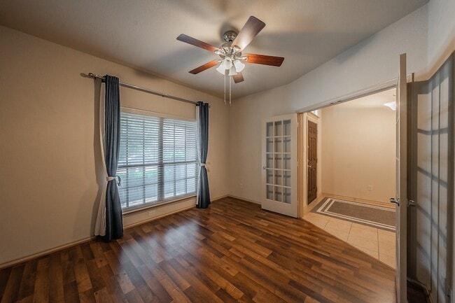 Building Photo - 12713 Diamond Peak Dr