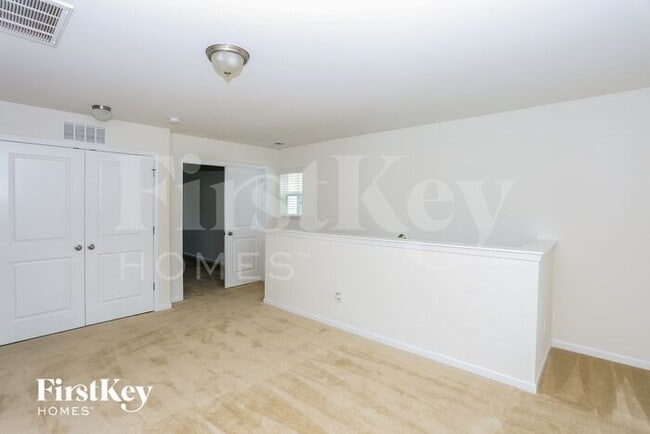 Building Photo - 129 Beam Dr