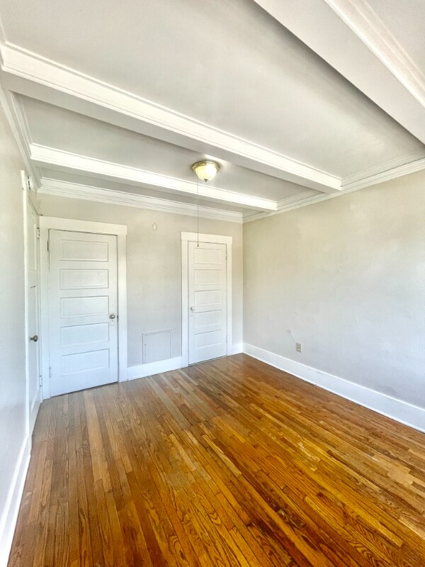 Building Photo - 901 N M St