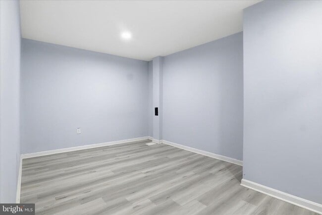 Building Photo - 6105 Castletown Way