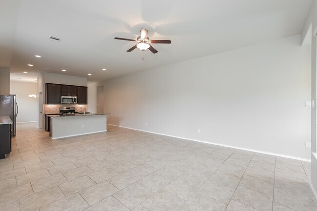 Building Photo - 4711 Creekside Hvn Trl