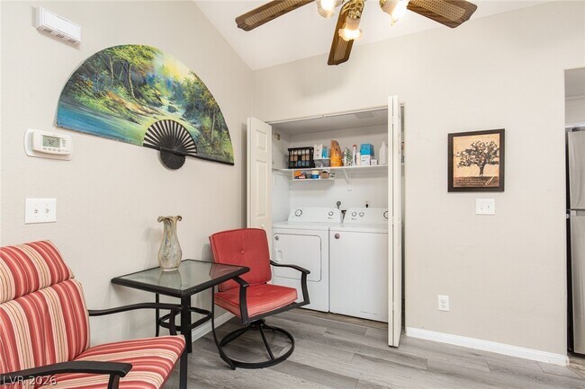 Building Photo - 5370 Angler Cir