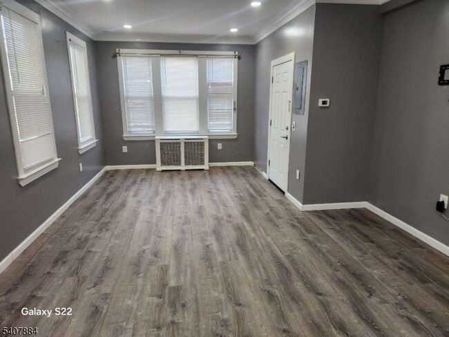 Building Photo - 575 N 9th St