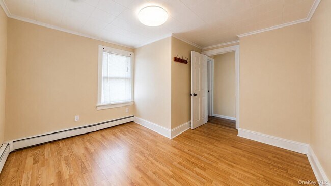 Building Photo - 712 Parsonage St
