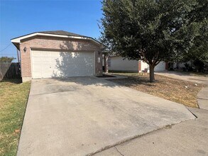 Building Photo - 5820 Angel Dr
