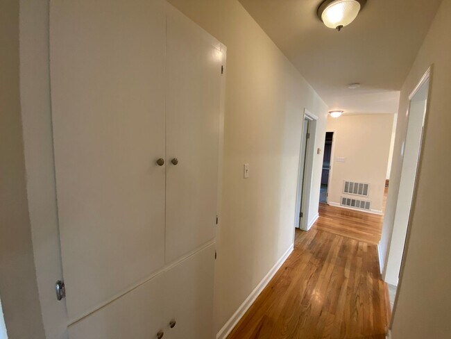 Building Photo - SAN JOSE WEST - Beautifully renovated home, great location