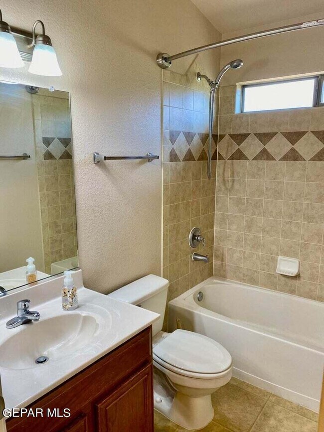 Building Photo - 7334 Prickley Pear Dr
