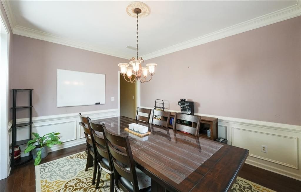 Building Photo - 350 Scarborough Way