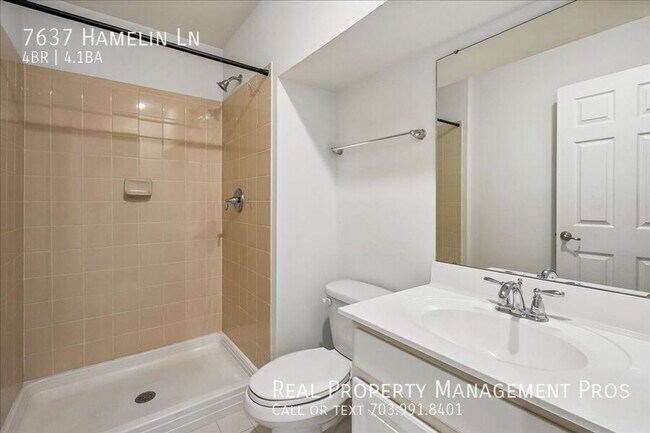 Building Photo - 7637 Hamelin Ln