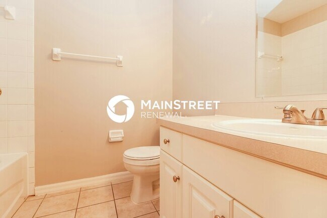 Building Photo - 3 Bedroom Pet-Friendly Home in St Petersburg, FL with Main Street Renewal