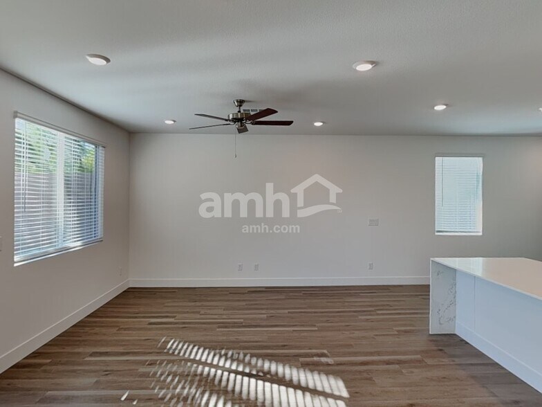 Building Photo - 5872 Fly Fisher St