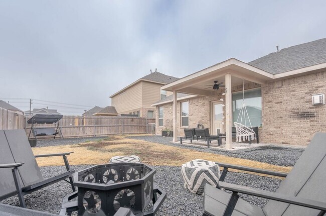 Building Photo - 5608 Magellan St