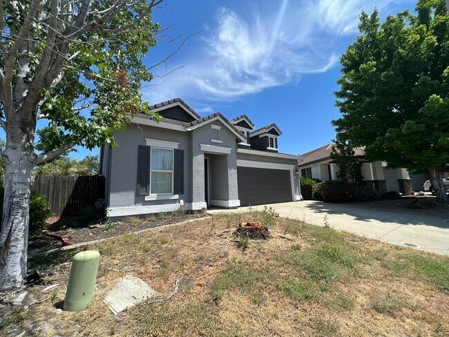 Building Photo - 560 Sutherland Ranch Ln