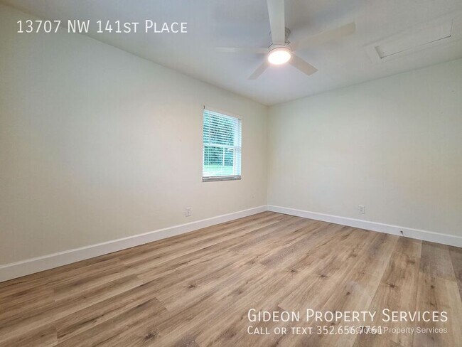 Building Photo - 13707 NW 141 Pl