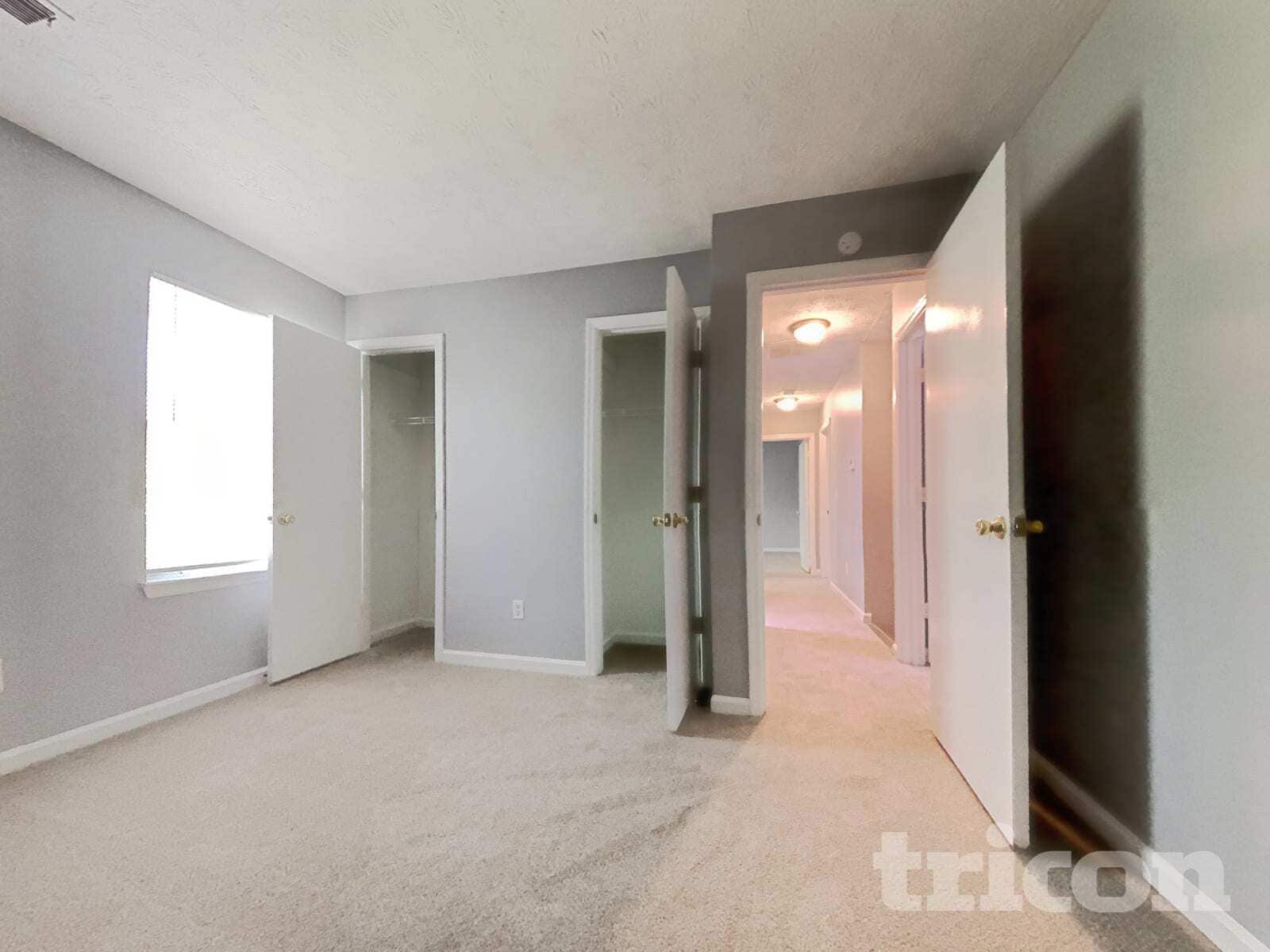 Building Photo - 1372 Inman Ct