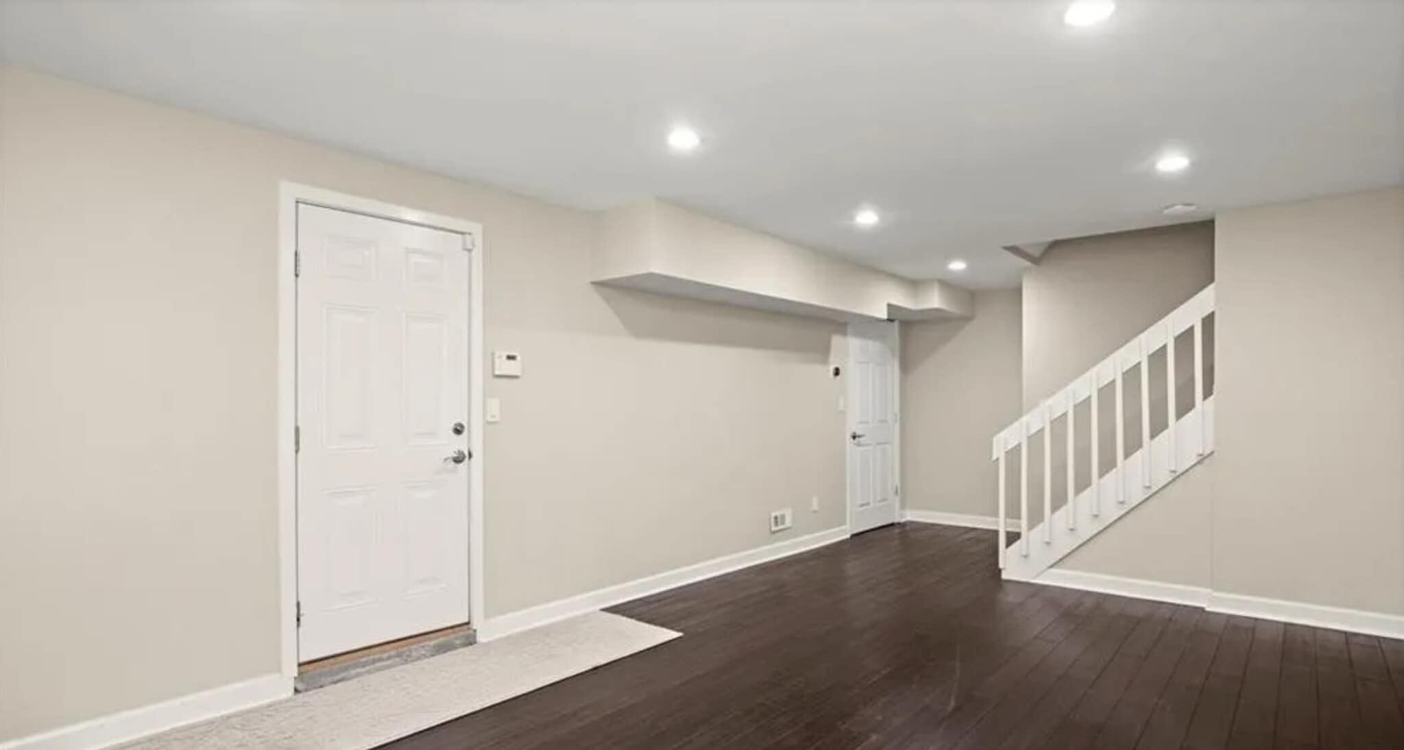 Building Photo - 141 Spring Gln