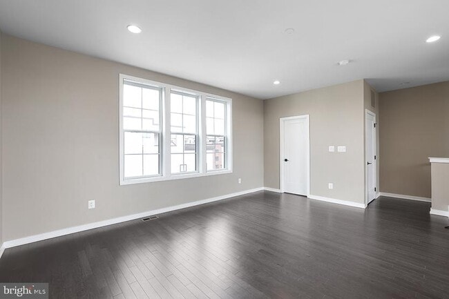 Building Photo - 22170 Penelope Heights Terrace