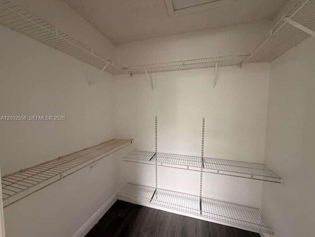 Building Photo - 5760 Rock Island Rd