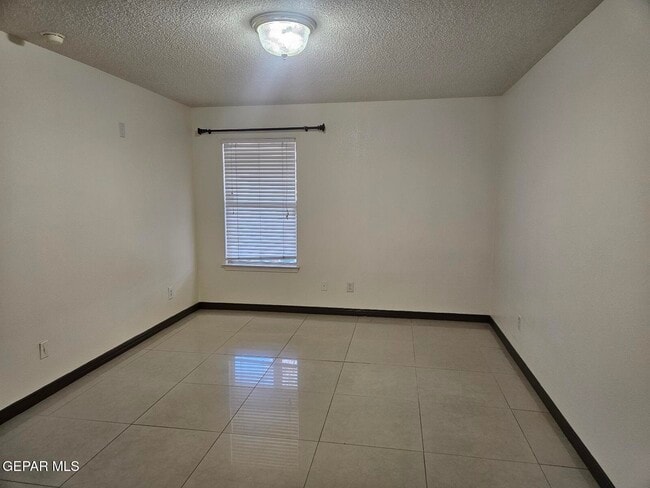 Building Photo - 1657 St Vitus Pl