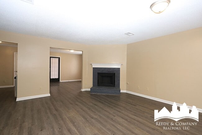 Building Photo - 8335 Mangrove Dr