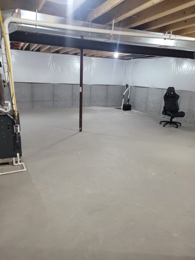 Building Photo - 11 Ticket Wy