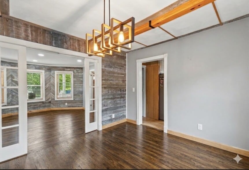 Building Photo - 26 Whipple Ave