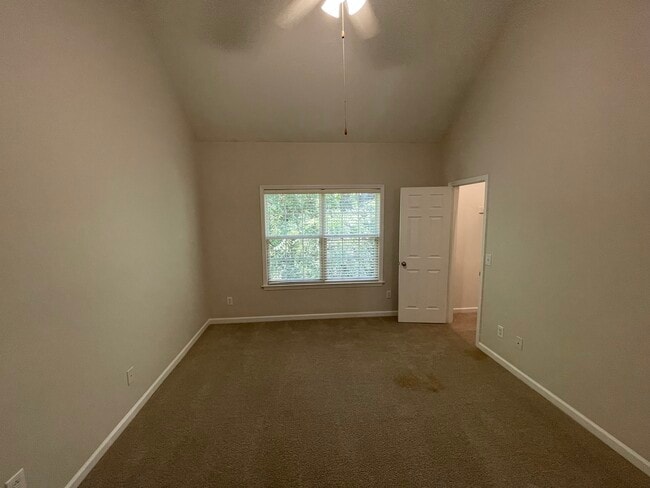 Building Photo - 407 Newport Meadows Cir