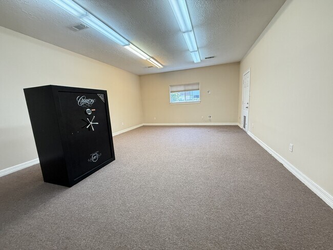 Building Photo - 12780 Capricornus