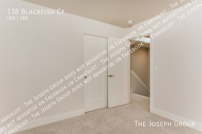 Building Photo - 138 Blackfish Ct