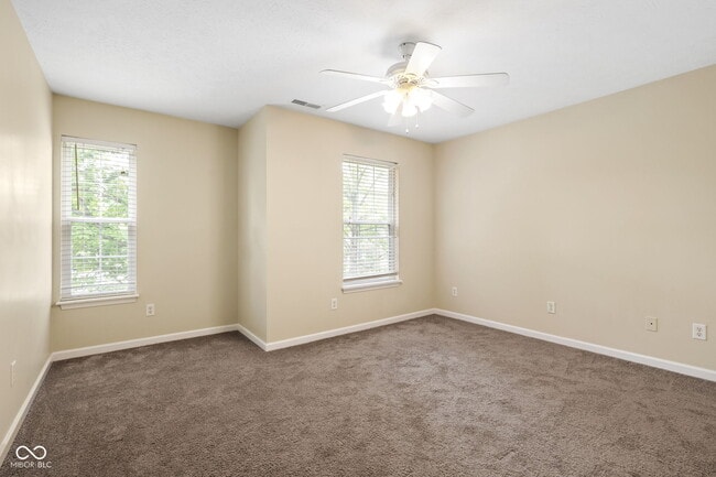 Building Photo - 1361 Midway Ct