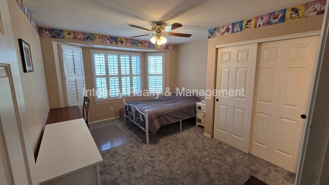 Building Photo - 3425 White Oak Ln