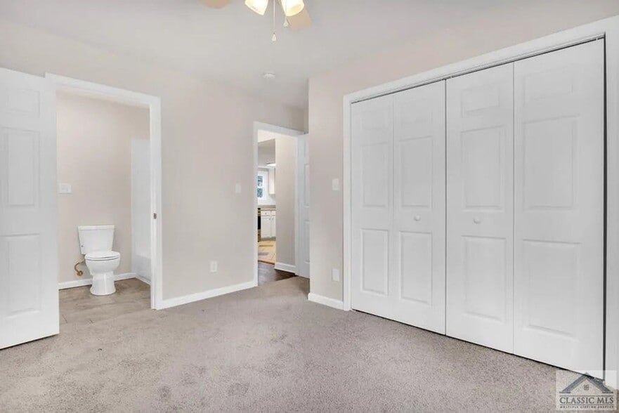 Building Photo - 155 Dwight Rd