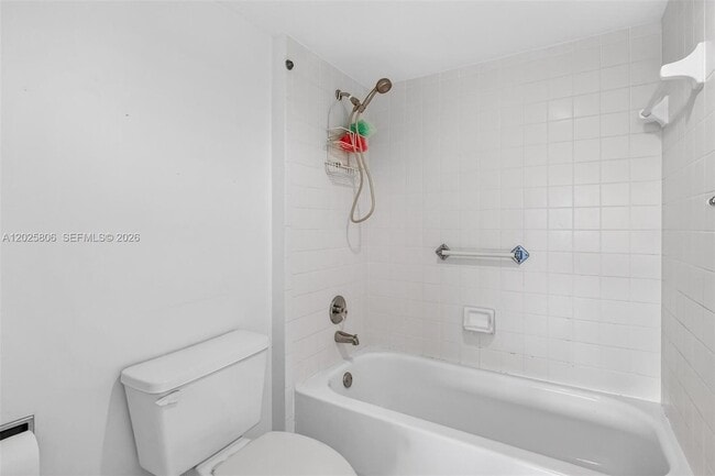 Building Photo - 1650 SW 124th Terrace
