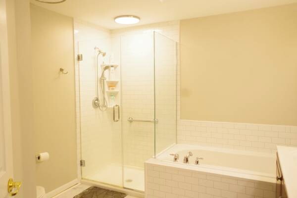 Building Photo - 3549 Huntley Manor Ln