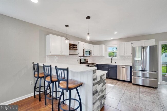 Building Photo - 780 Blossom Hill Ln