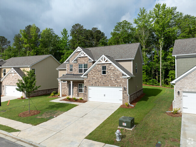 Building Photo - Enclave at Oak Ridge