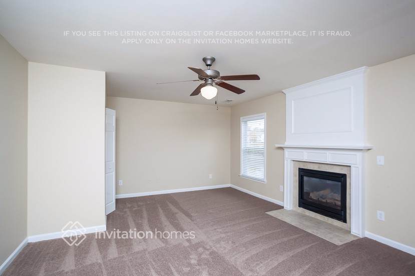 Building Photo - 4392 Walforde Blvd