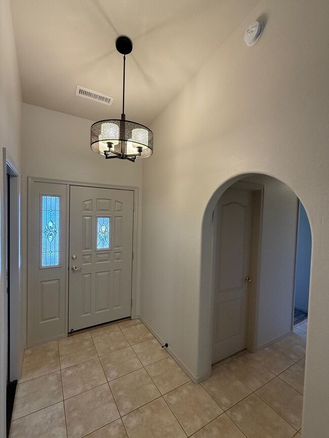 Building Photo - 7378 E Mingus Trail