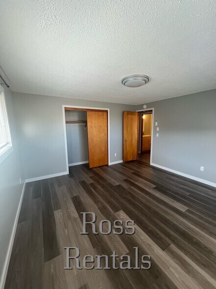 Building Photo - 419 N 23rd Ave