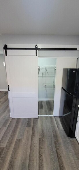 Building Photo - 45517 3rd st E