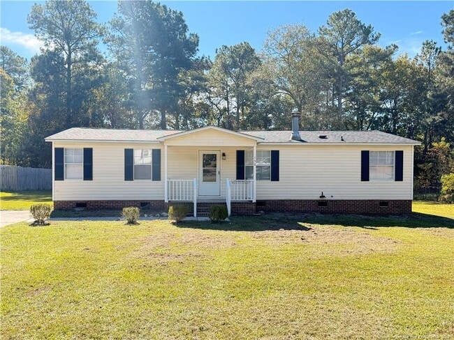 Primary Photo - 150 Travis Dr