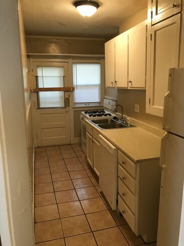 Building Photo - 4341-47 HARRISON